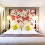 Mercure Centre