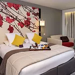 Mercure Centre فندق 4*