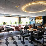Mercure Centre Hotel
