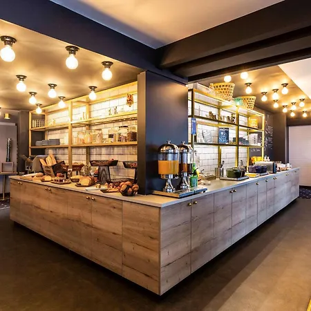 فندق Mercure Centre 4*