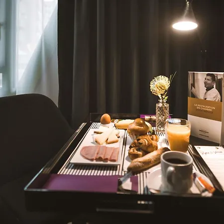Mercure Centre מלון
