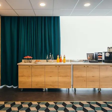 Mercure Centre Hotel