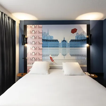 Mercure Centre 4*