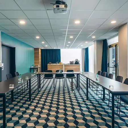 Mercure Centre فندق