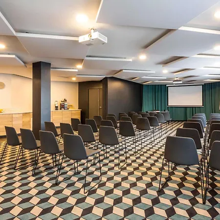 Otel Mercure Centre 4*