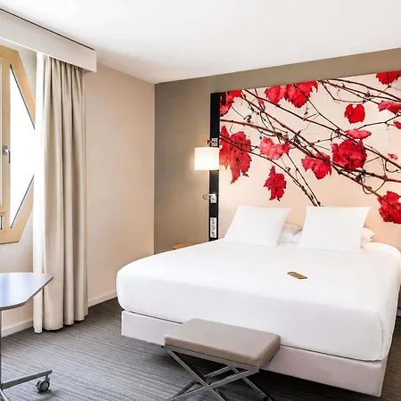 Mercure Centre 4*