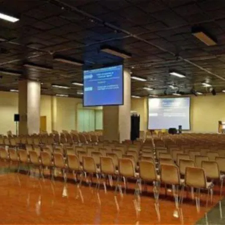 Mercure Centre Hotel
