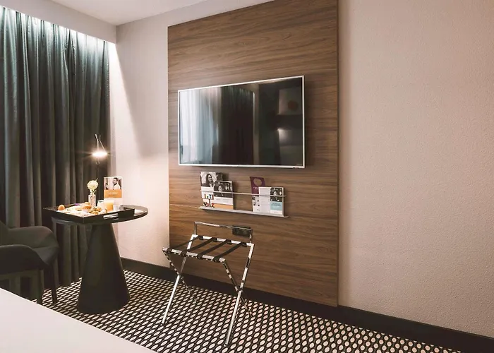 Mercure Centre Hotel