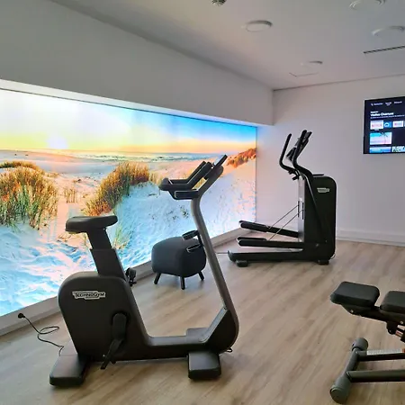 Mercure Centre Hotel 4*